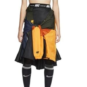 Nike x SACAI BLACK/University Gold Colorway Women's Skirt Size: XS